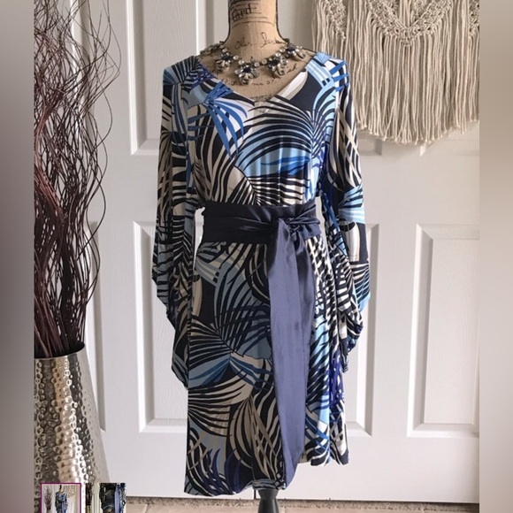 M. Officer Blue & Black Palm Dress, Backless - Picture 1 of 8